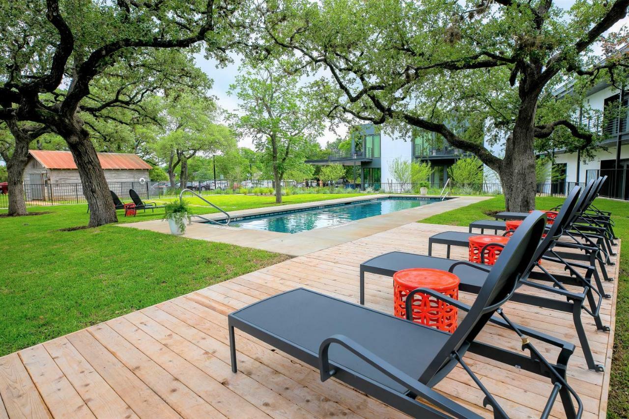 The Ruby Hotel Round Rock Exterior photo